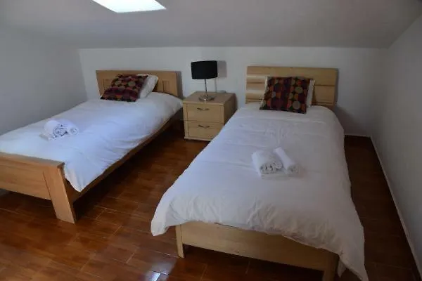 Montejunto Villas-casa Do Esquilo *